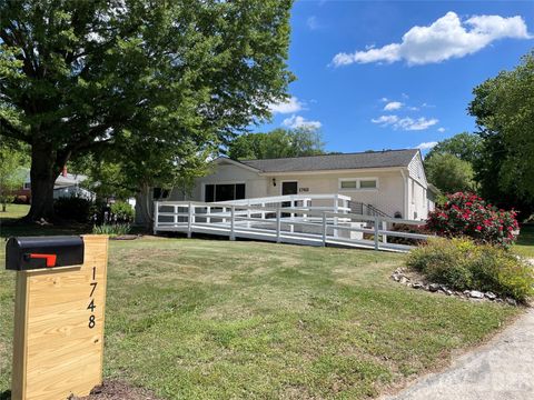 Photo of 1748 Old West Lane, Gastonia, NC 28052 (MLS # 4372111)