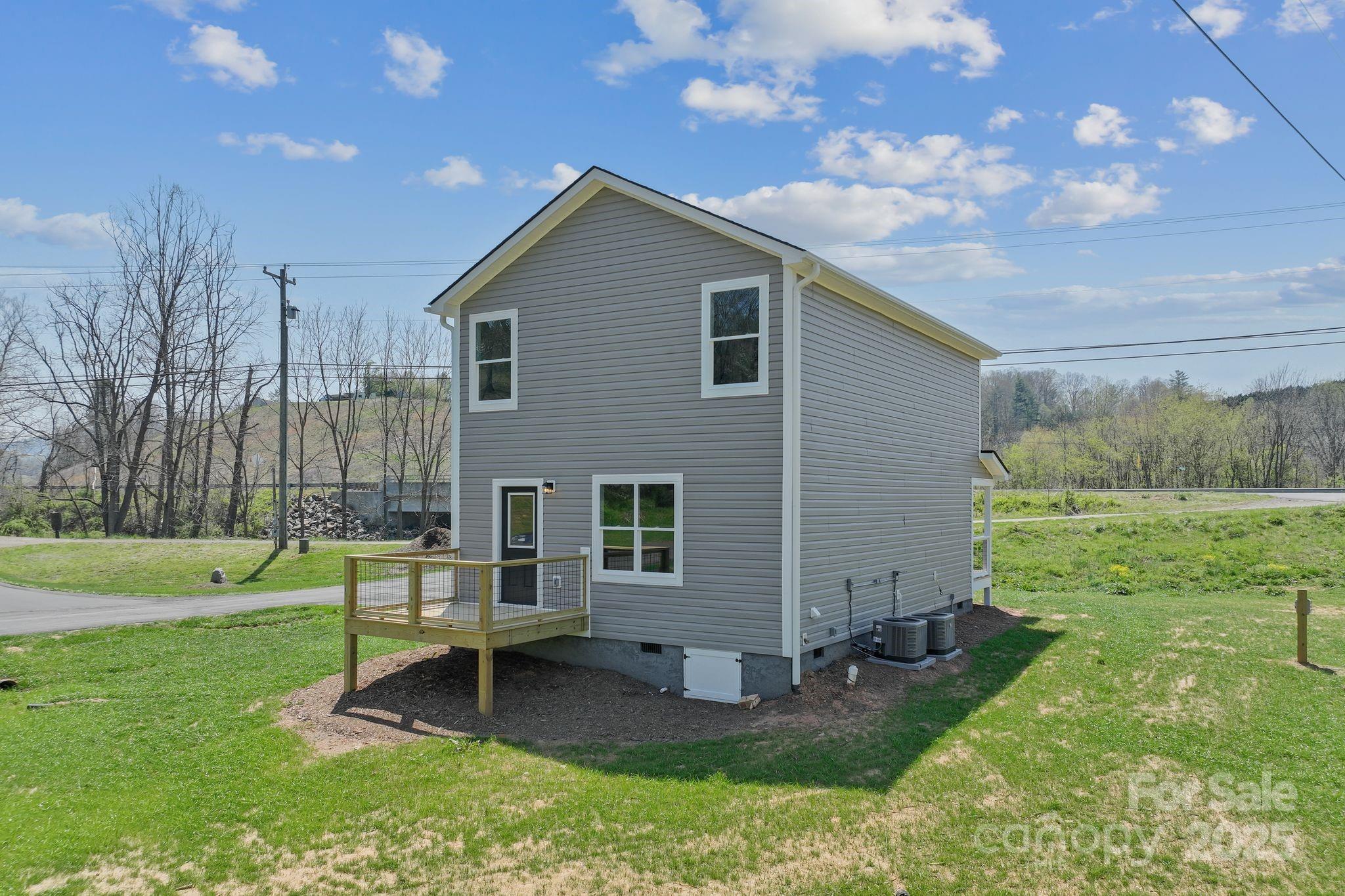 208 Sycamore Farm Road