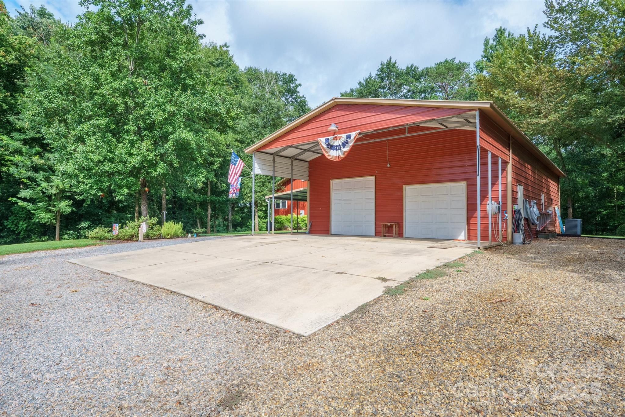 205 Hershel Lackey Road