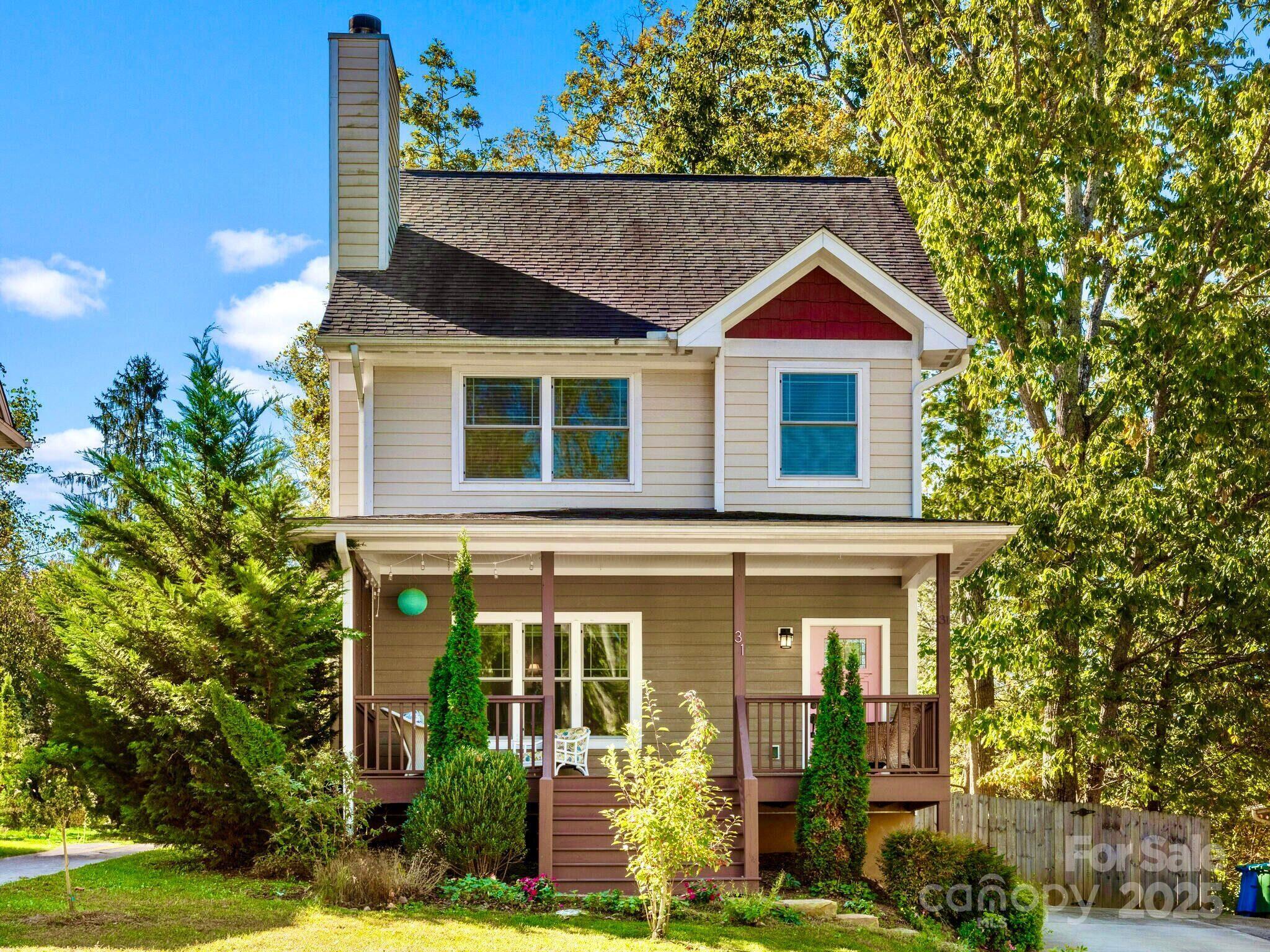 31 Lamar Avenue