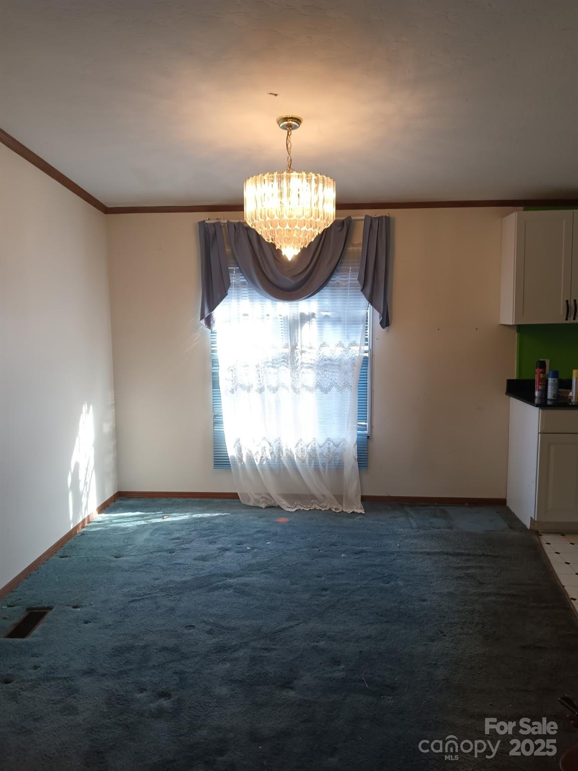 60 Rolling Creek Drive