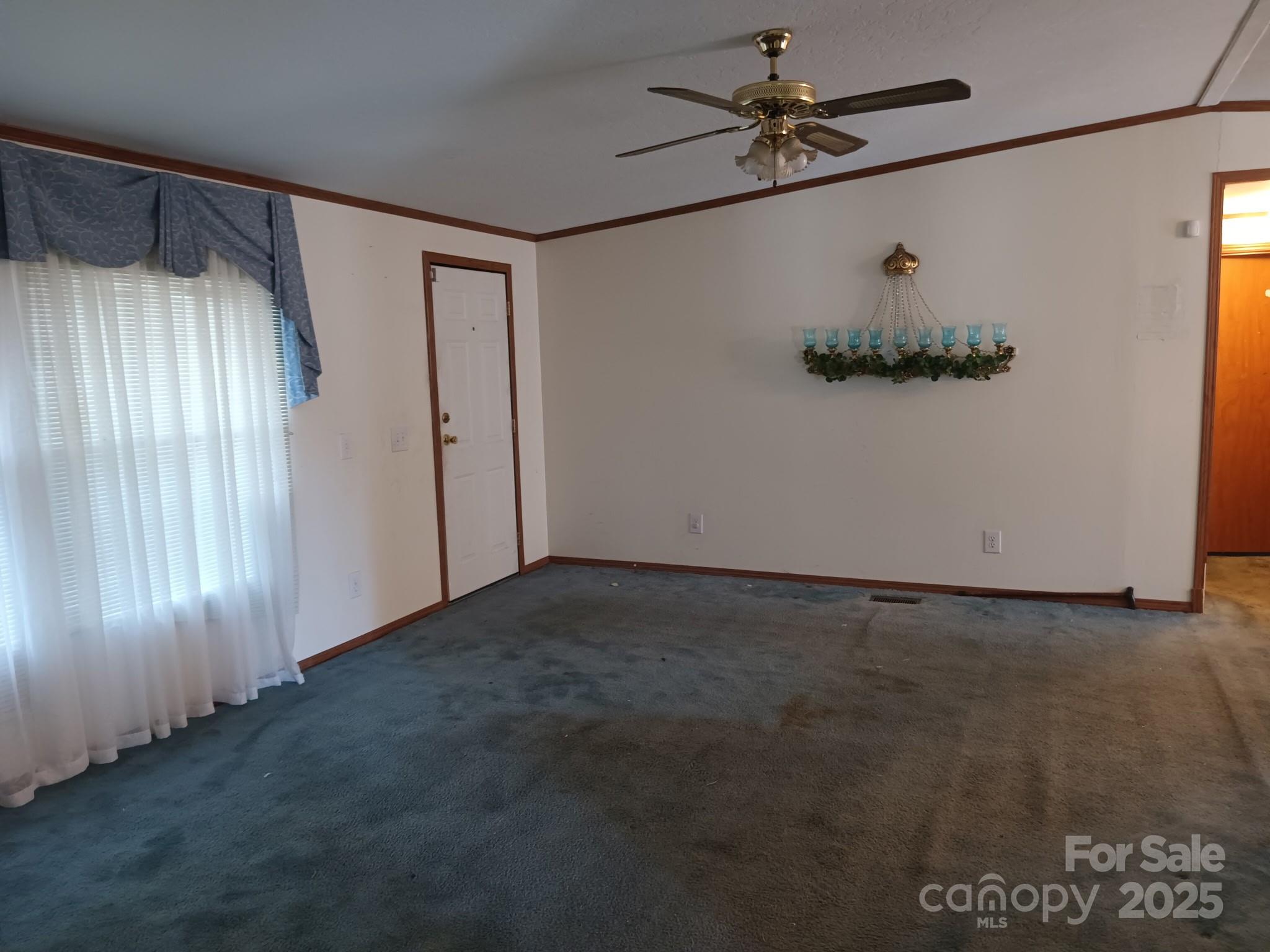 60 Rolling Creek Drive