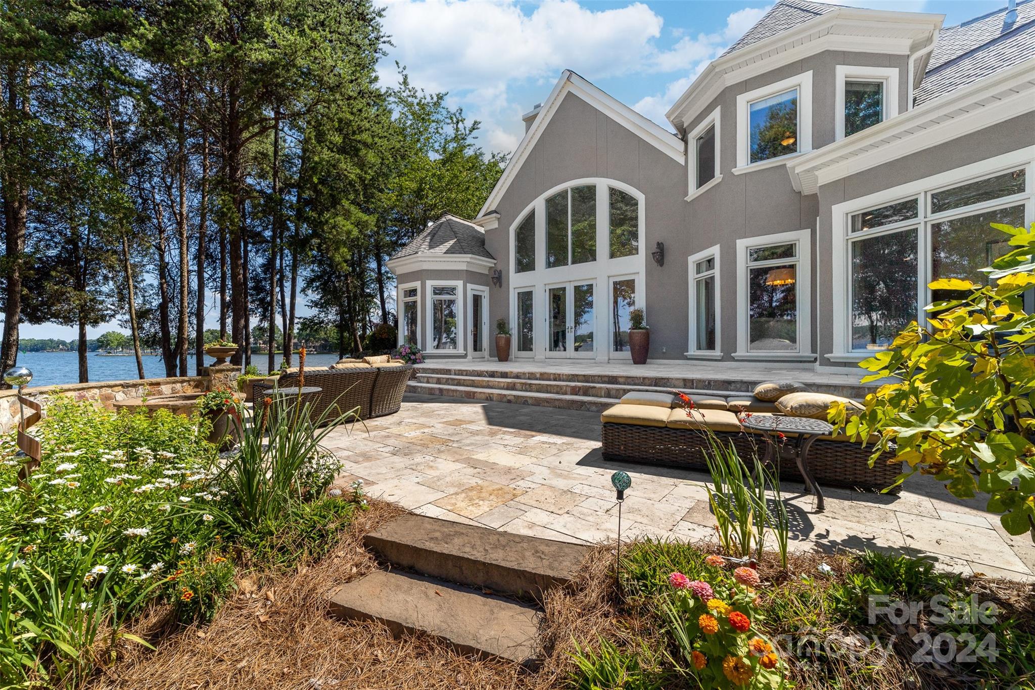 Sailview - Residential