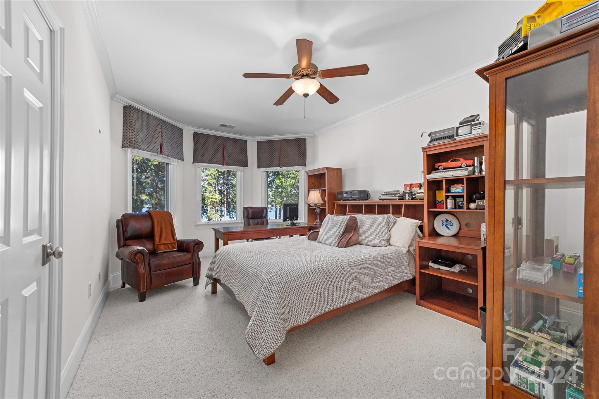 Sailview - Residential