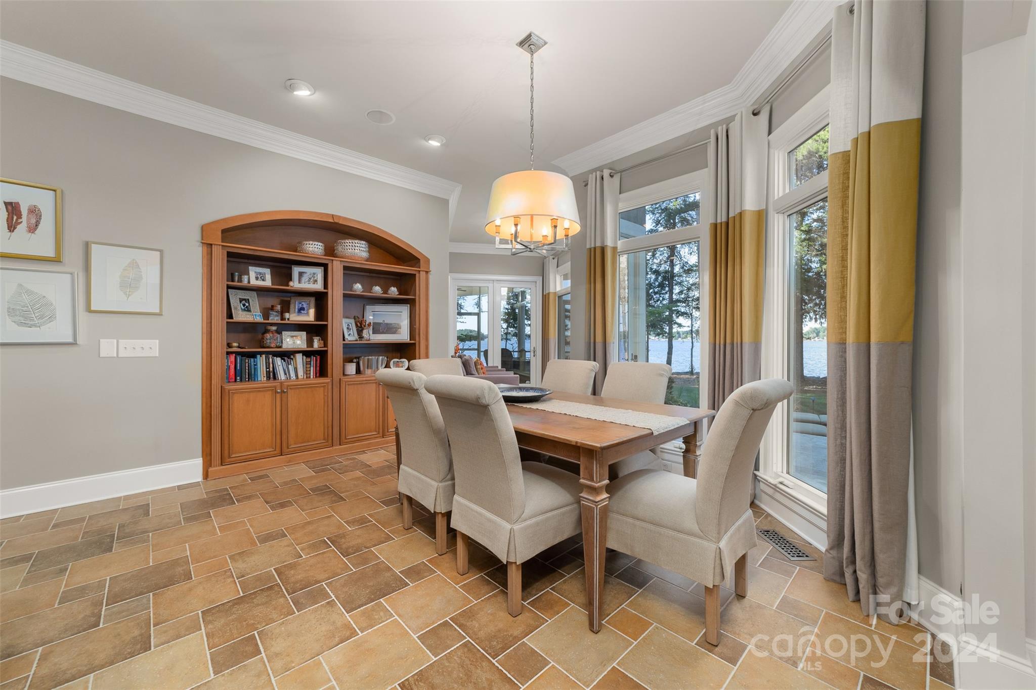 Sailview - Residential