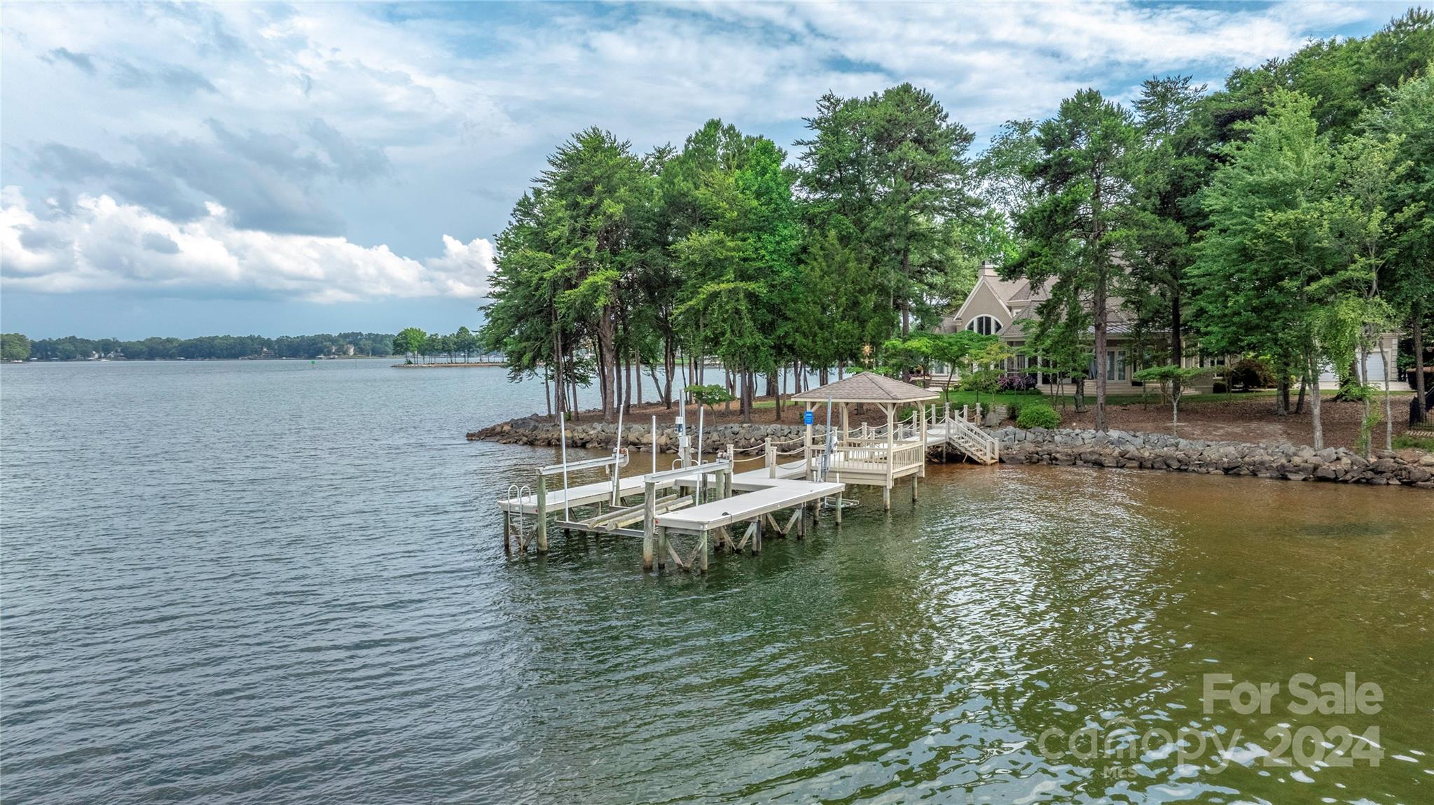 Sailview - Residential