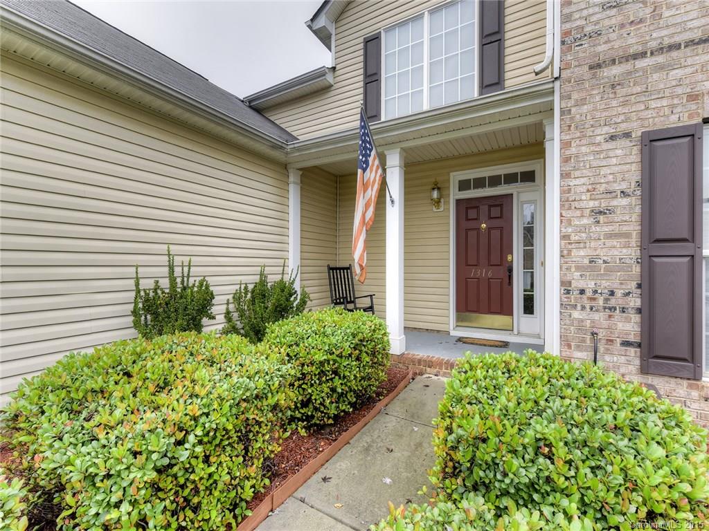 Hallmark Glen - Residential