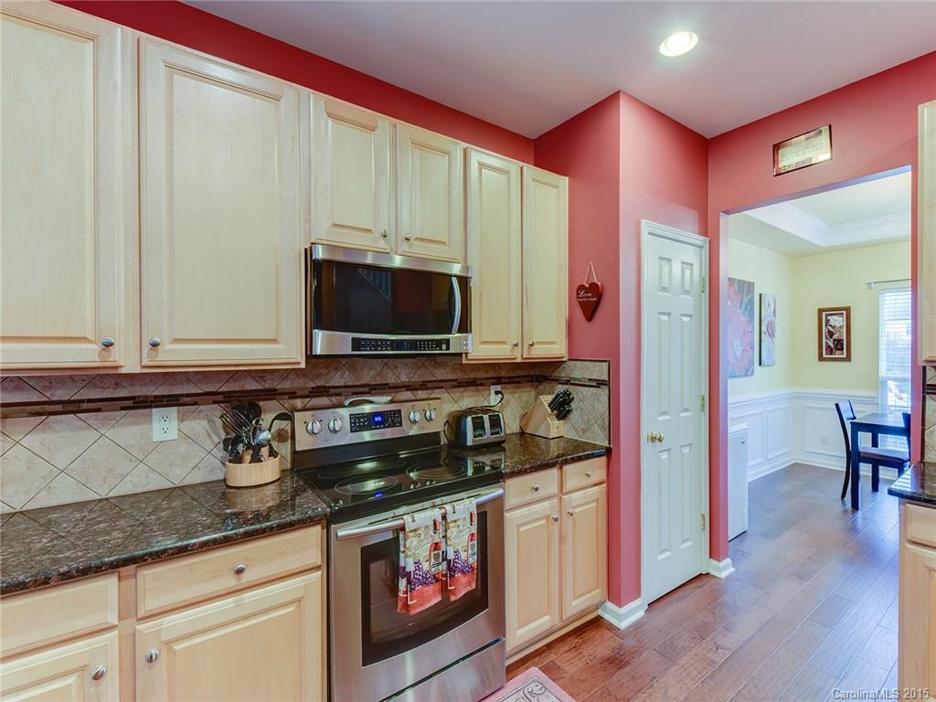 Hallmark Glen - Residential