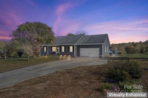 201 Doe Ridge Drive Cleveland NC 27013