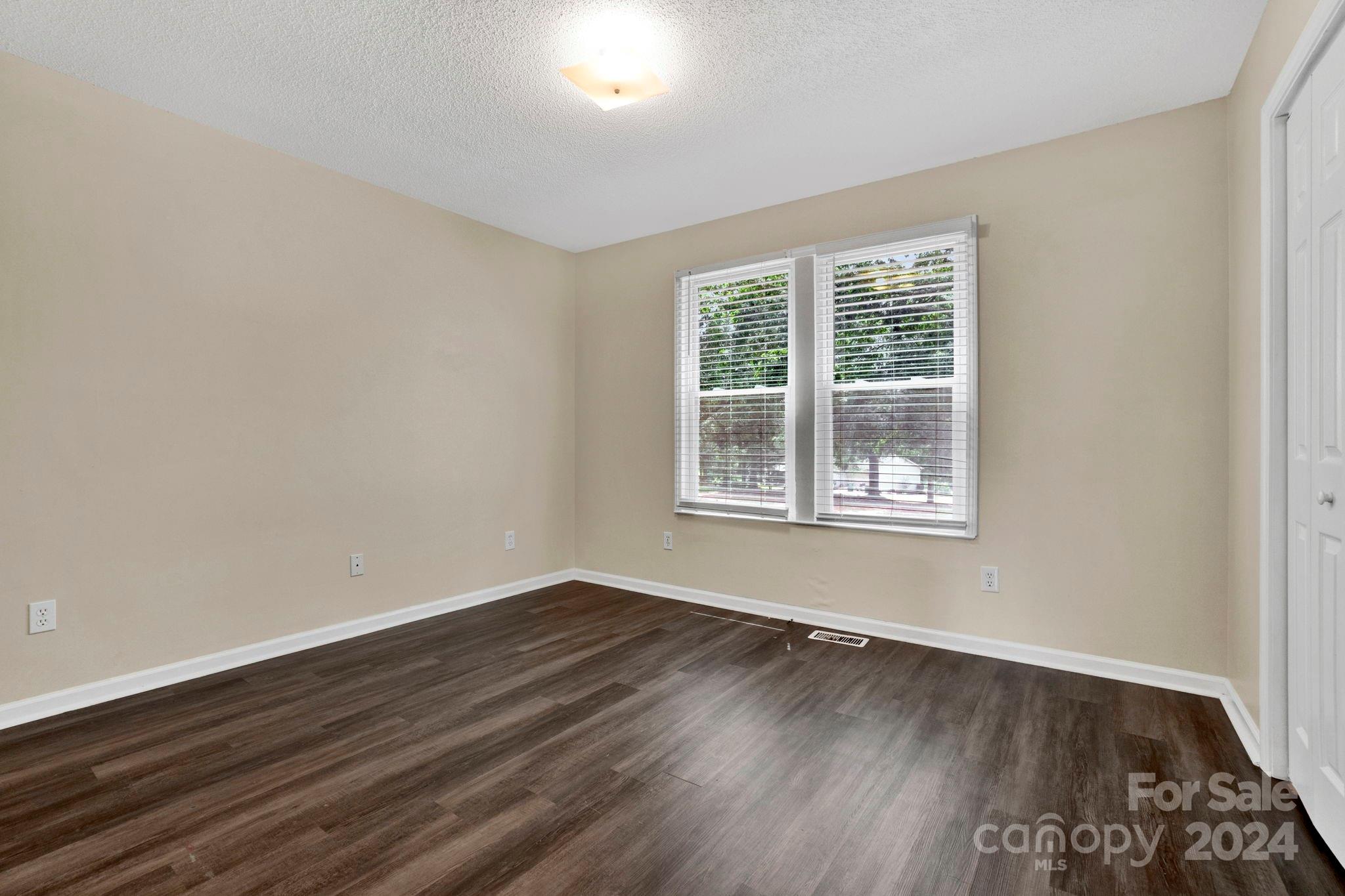 Bent Tree - Residential