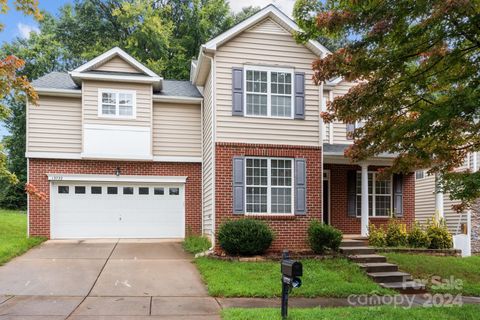 A home in Huntersville