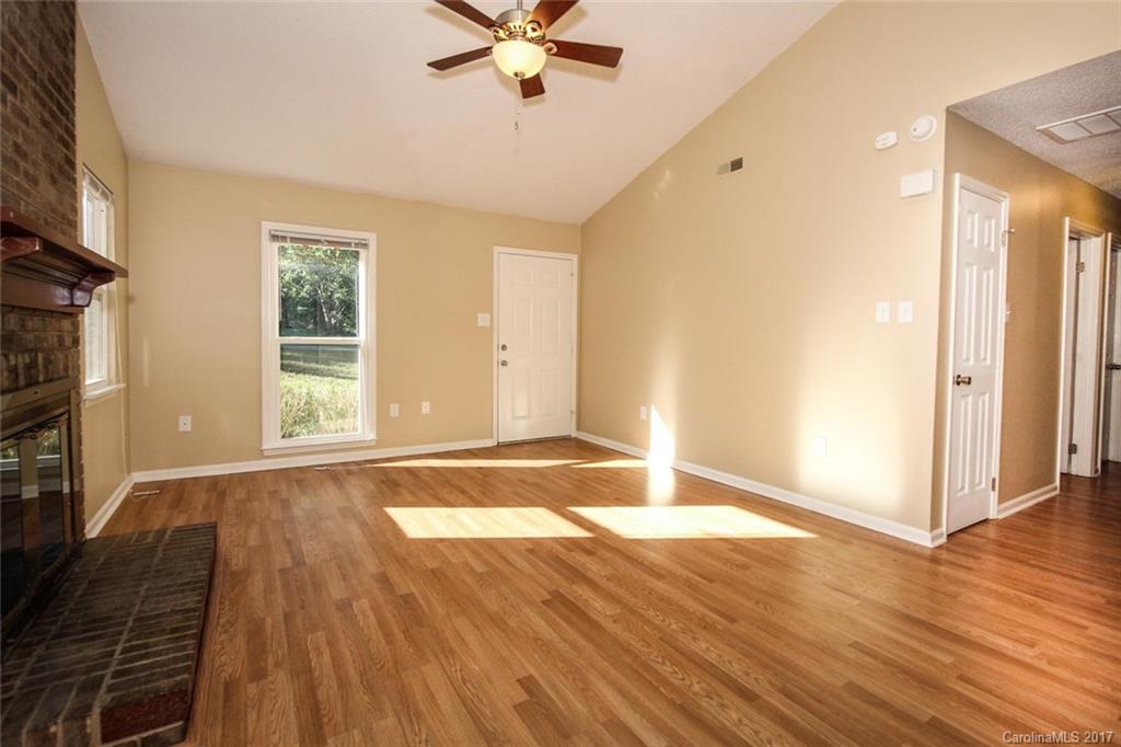 Hickory Ridge - Residential