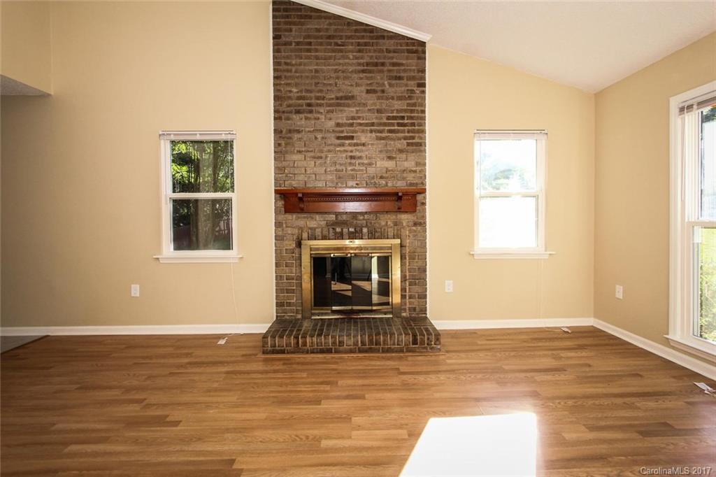 Hickory Ridge - Residential