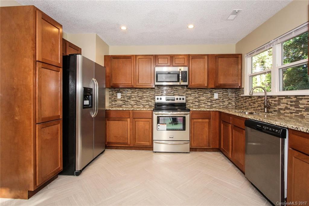 Hickory Ridge - Residential