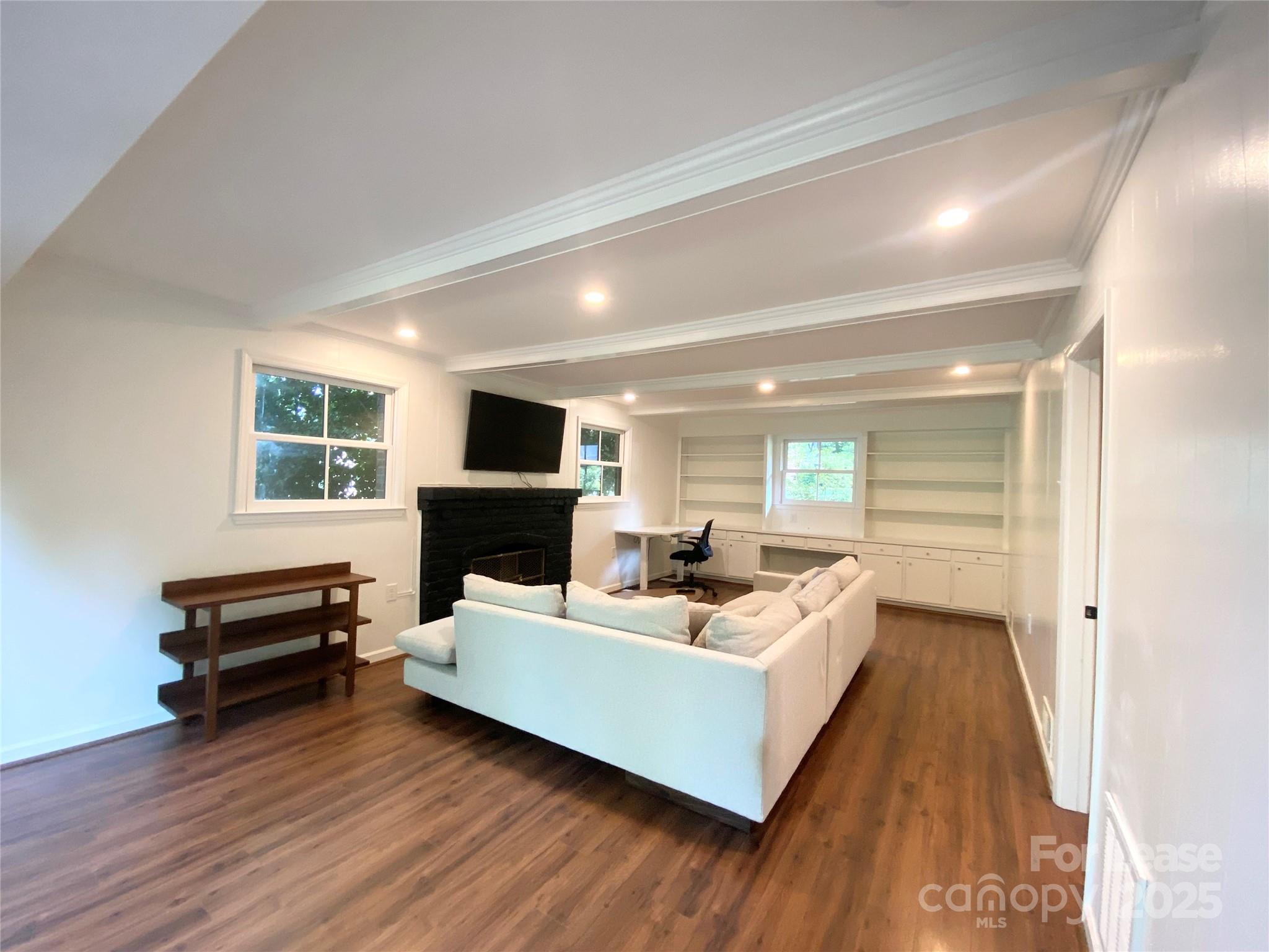 Huntingtowne Farms - Residential Lease