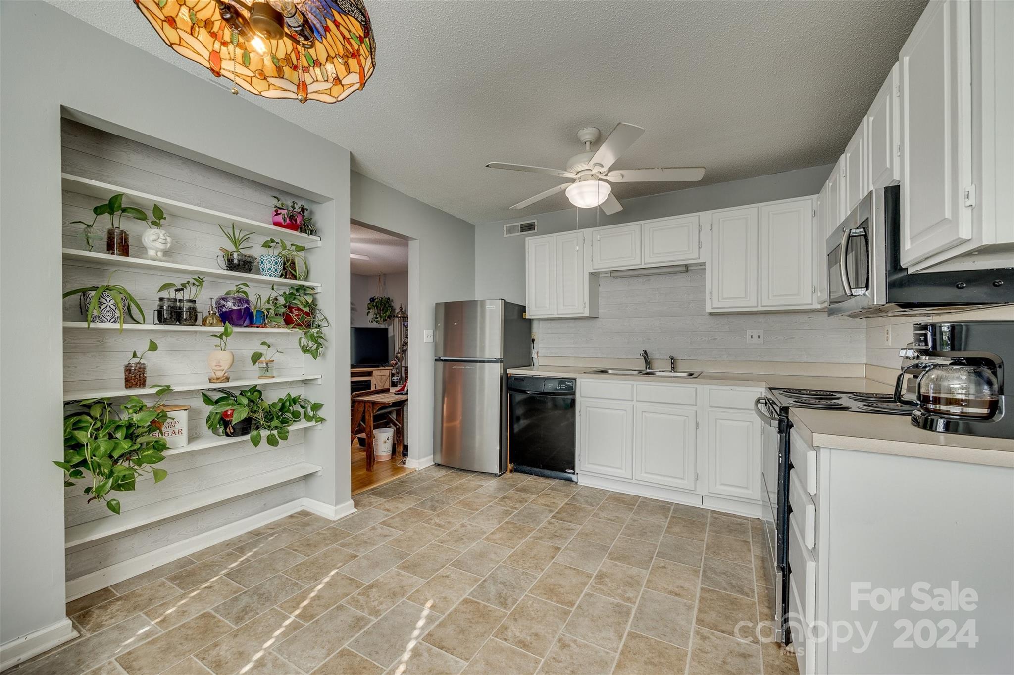 Hunters Chase - Residential