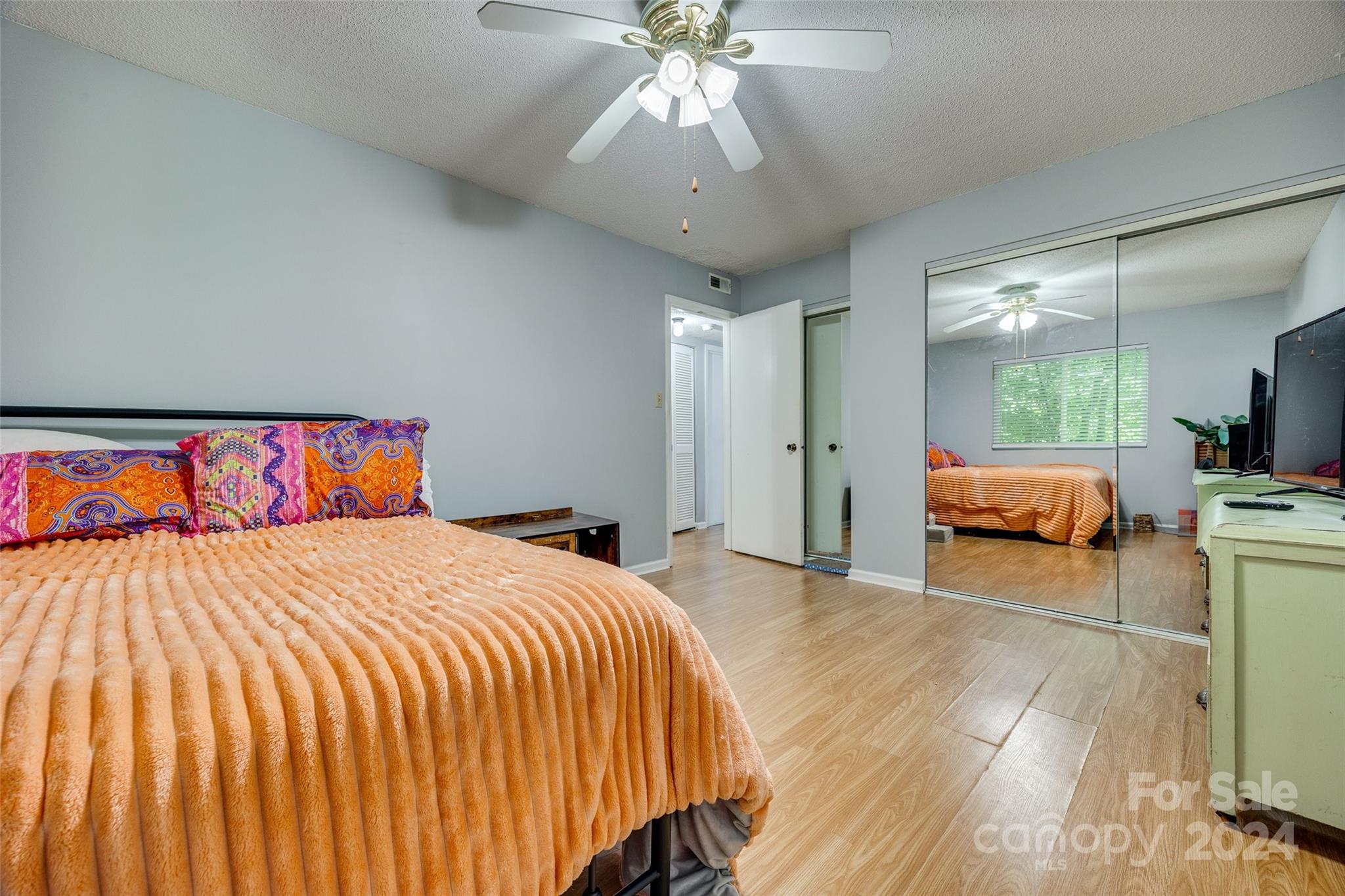 Hunters Chase - Residential