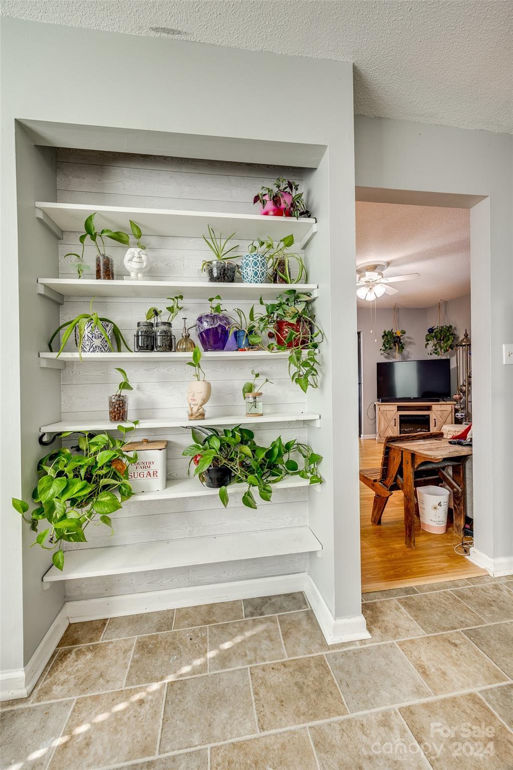 Hunters Chase - Residential