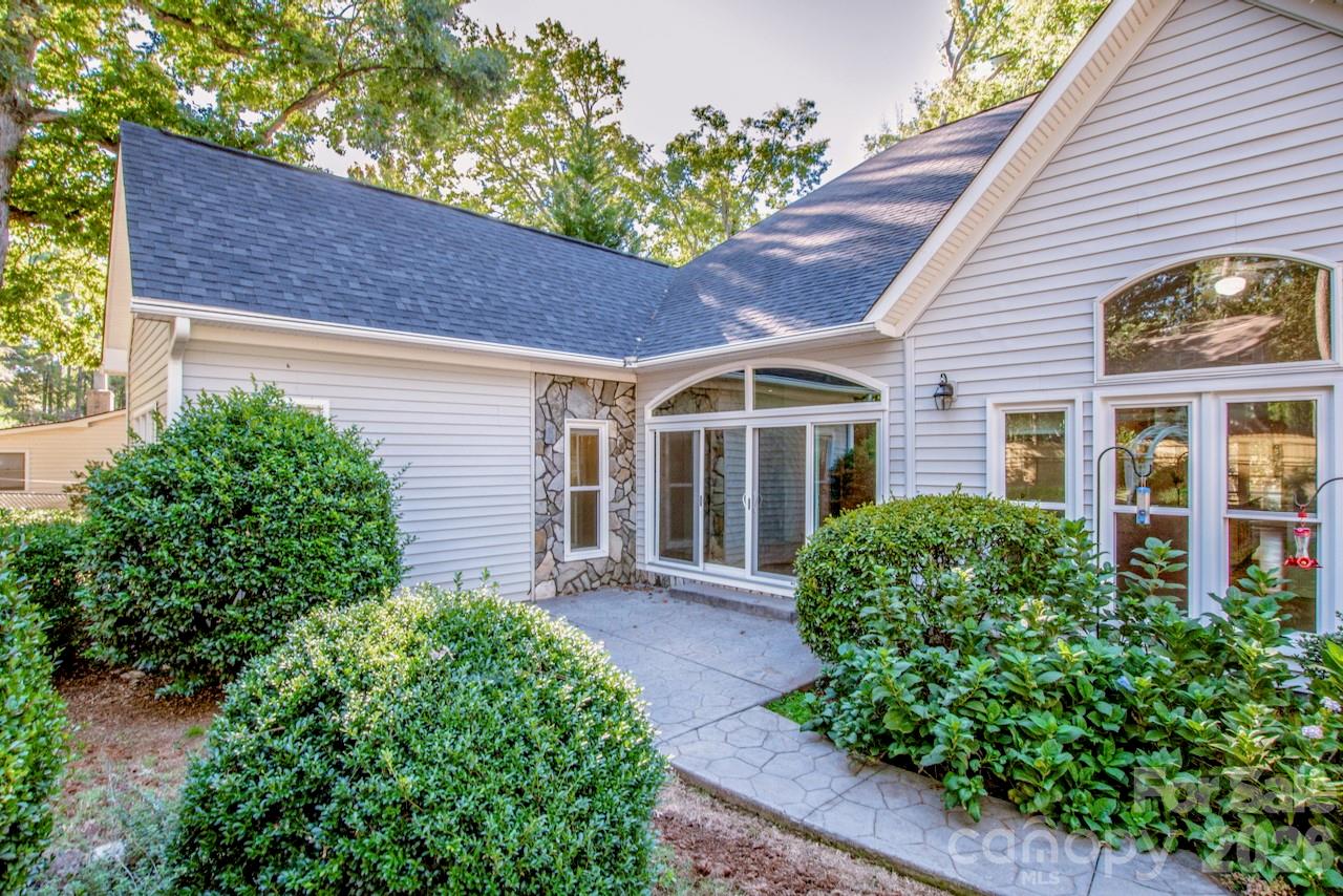 351 Catalina Drive
