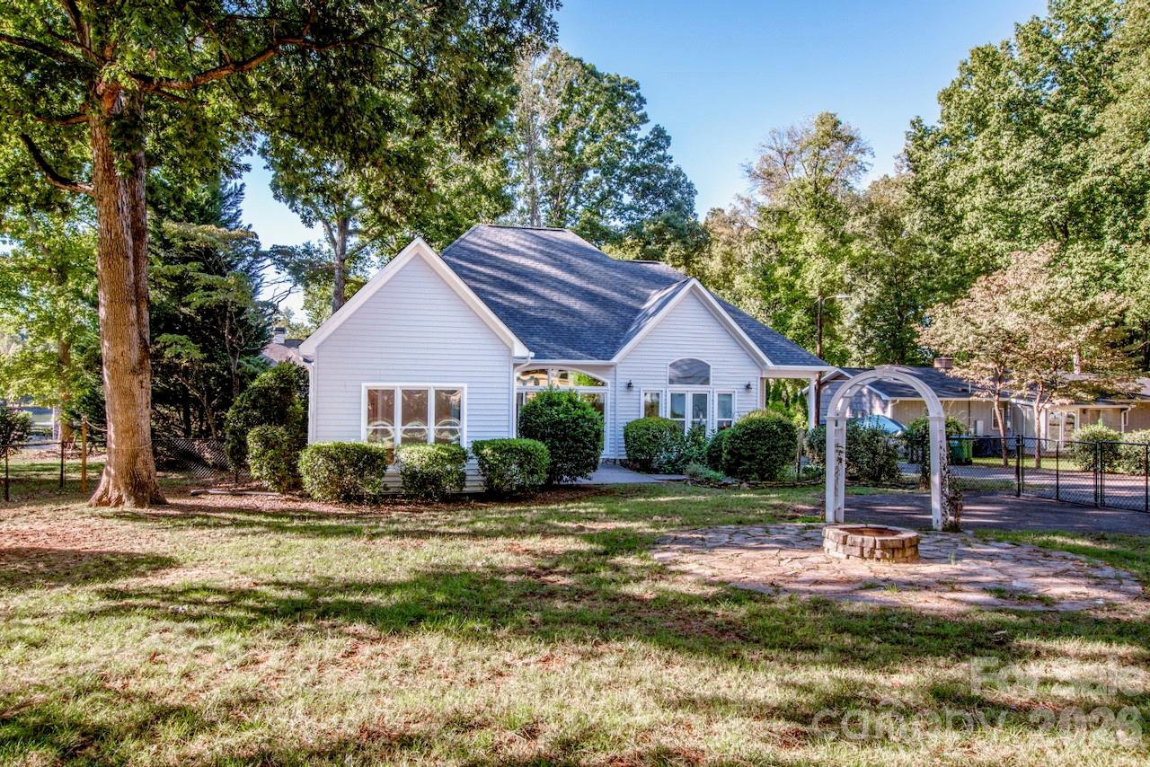 351 Catalina Drive