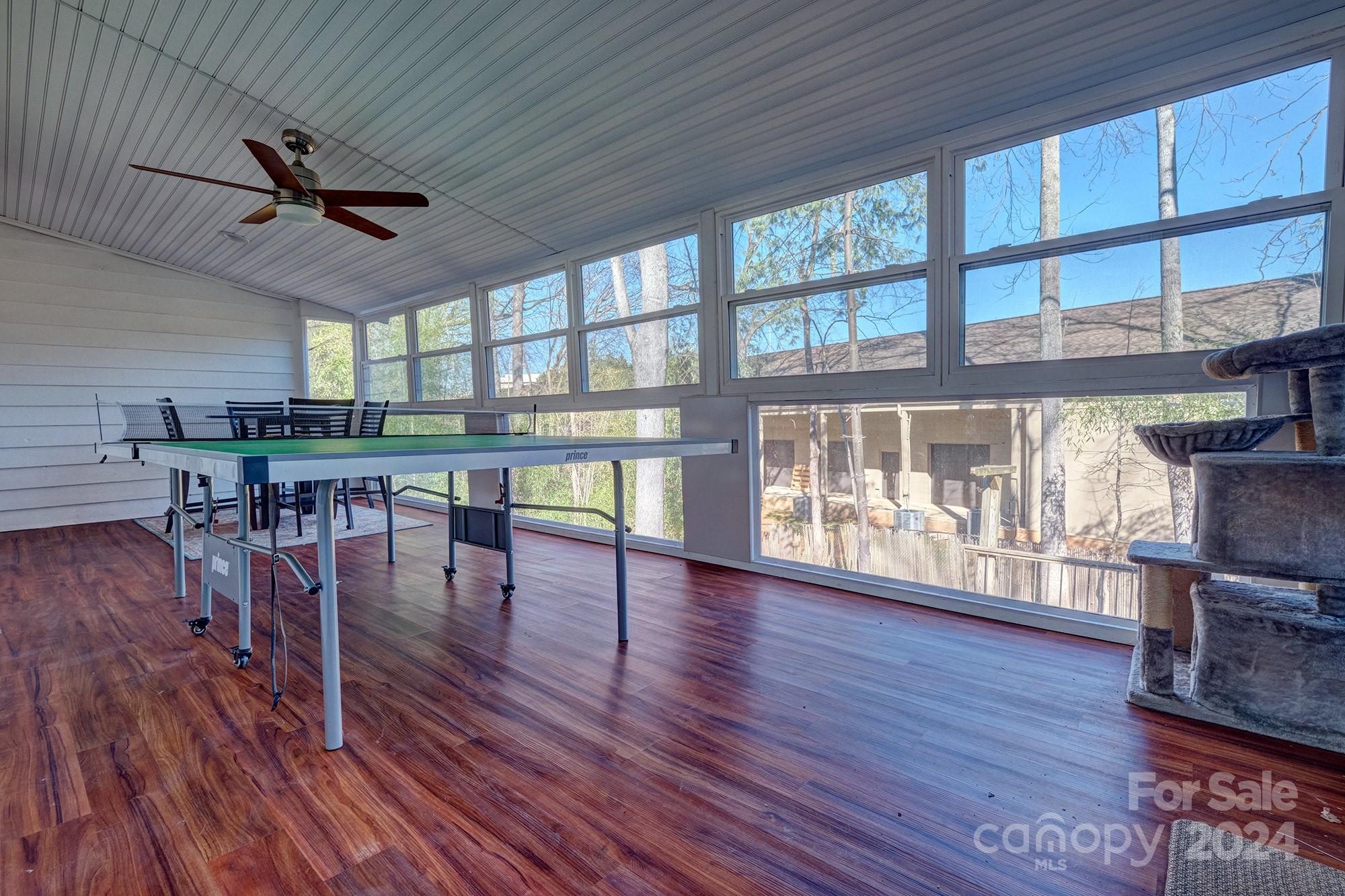 River Hills - Residential