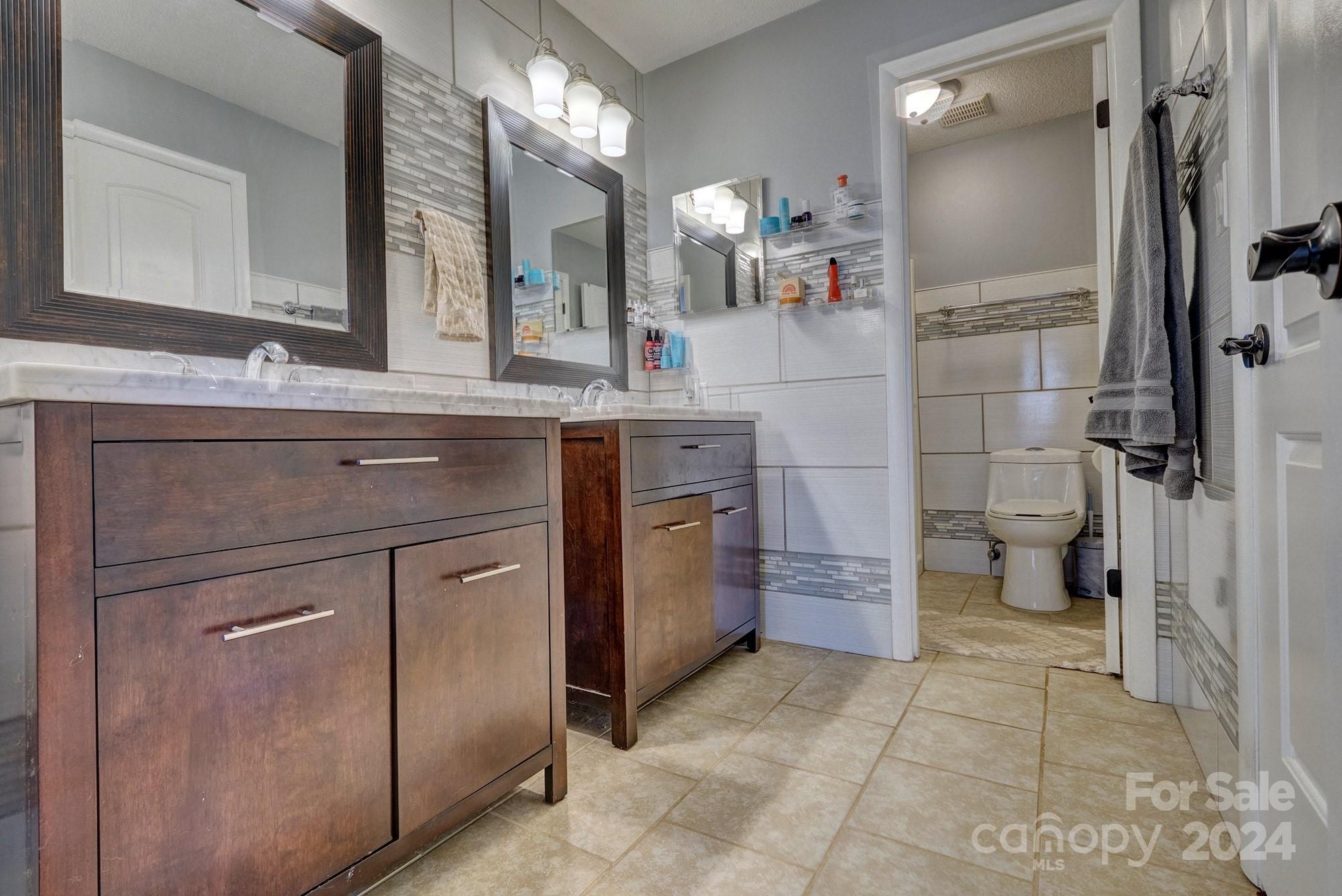 River Hills - Residential