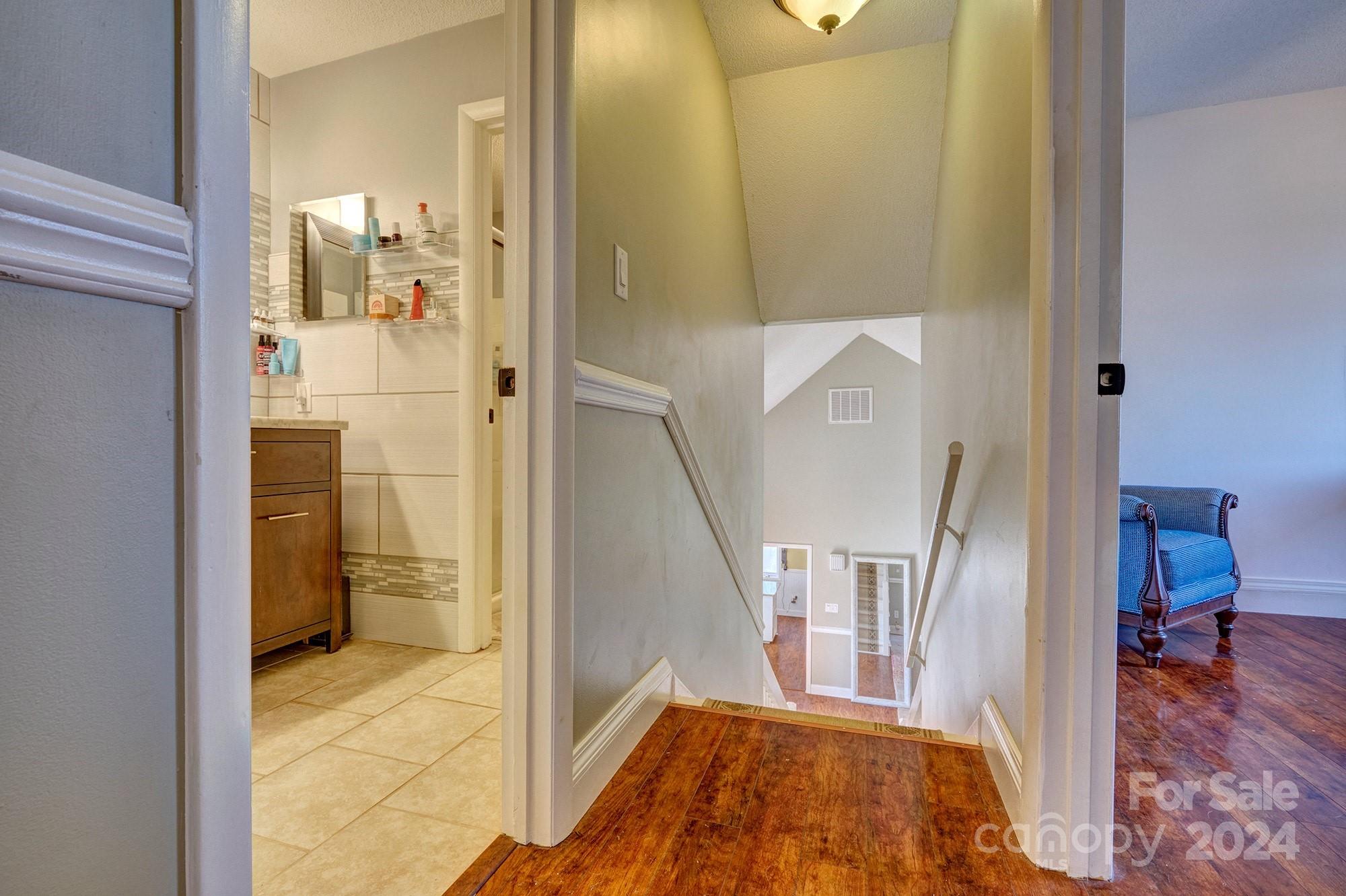 River Hills - Residential