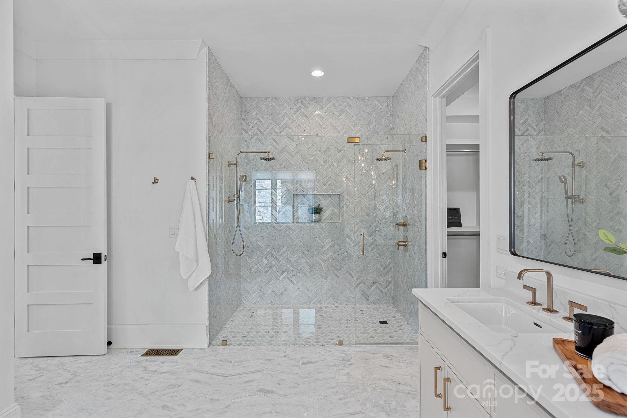 The Cloisters - Residential