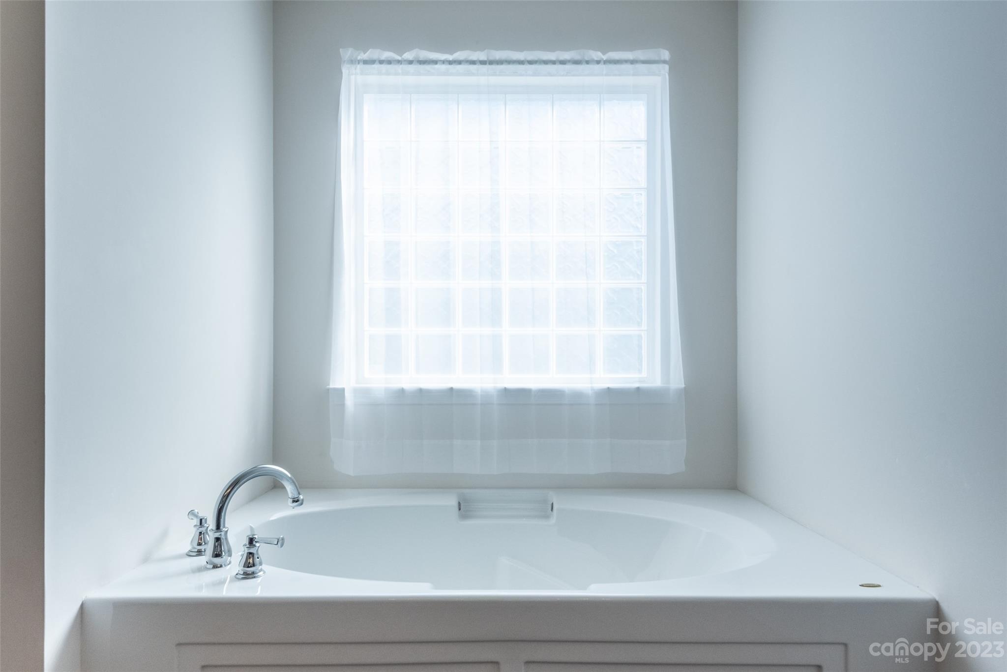 Taylor Glenn - Residential