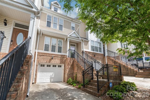 Photo of 7111 Founders Club Court, Charlotte, NC 28269 (MLS # 4370503)