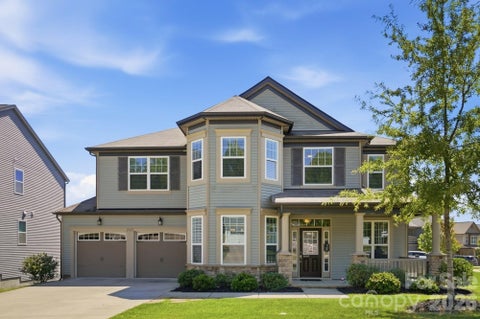 Photo of 10125 Castlebrooke Drive, Concord, NC 28027 (MLS # 4418410)