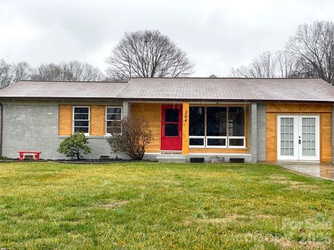 504 Holland Drive Statesville NC 28677