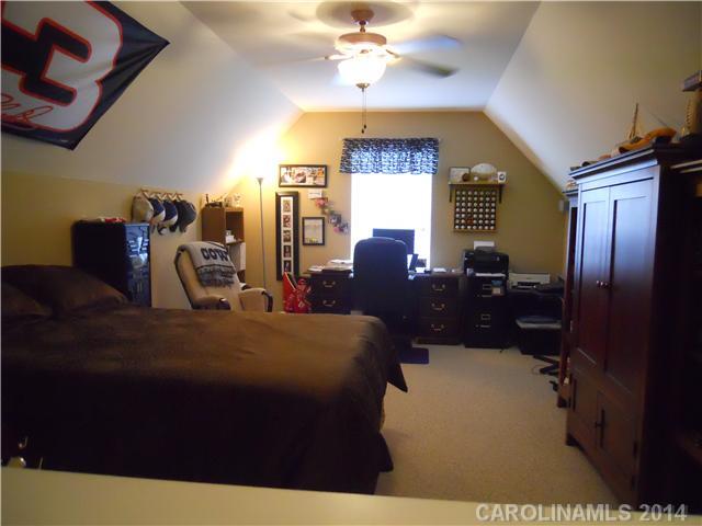 Mill Creek Falls - Residential