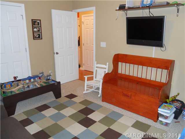 Mill Creek Falls - Residential