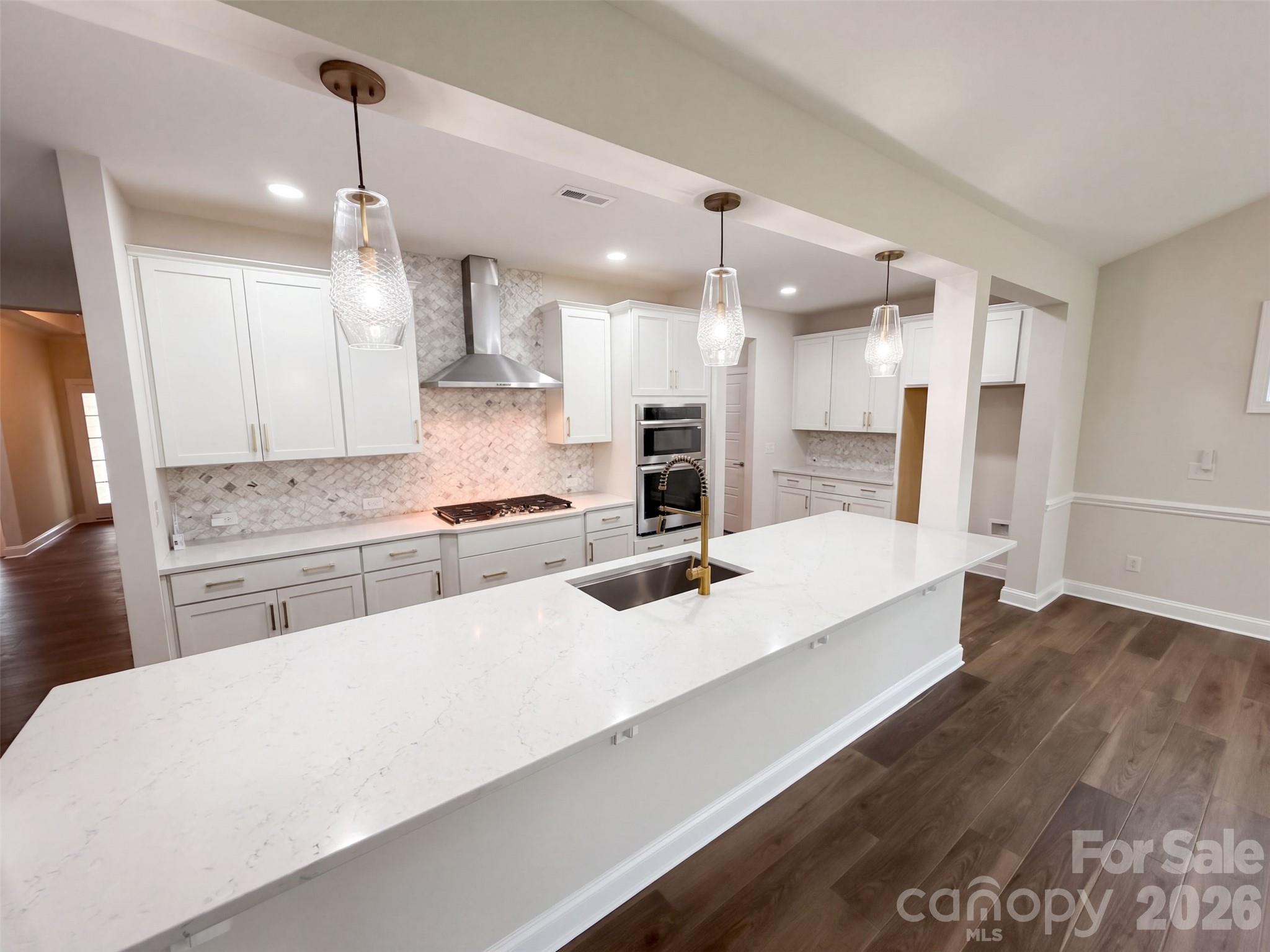 6109 Balham Court