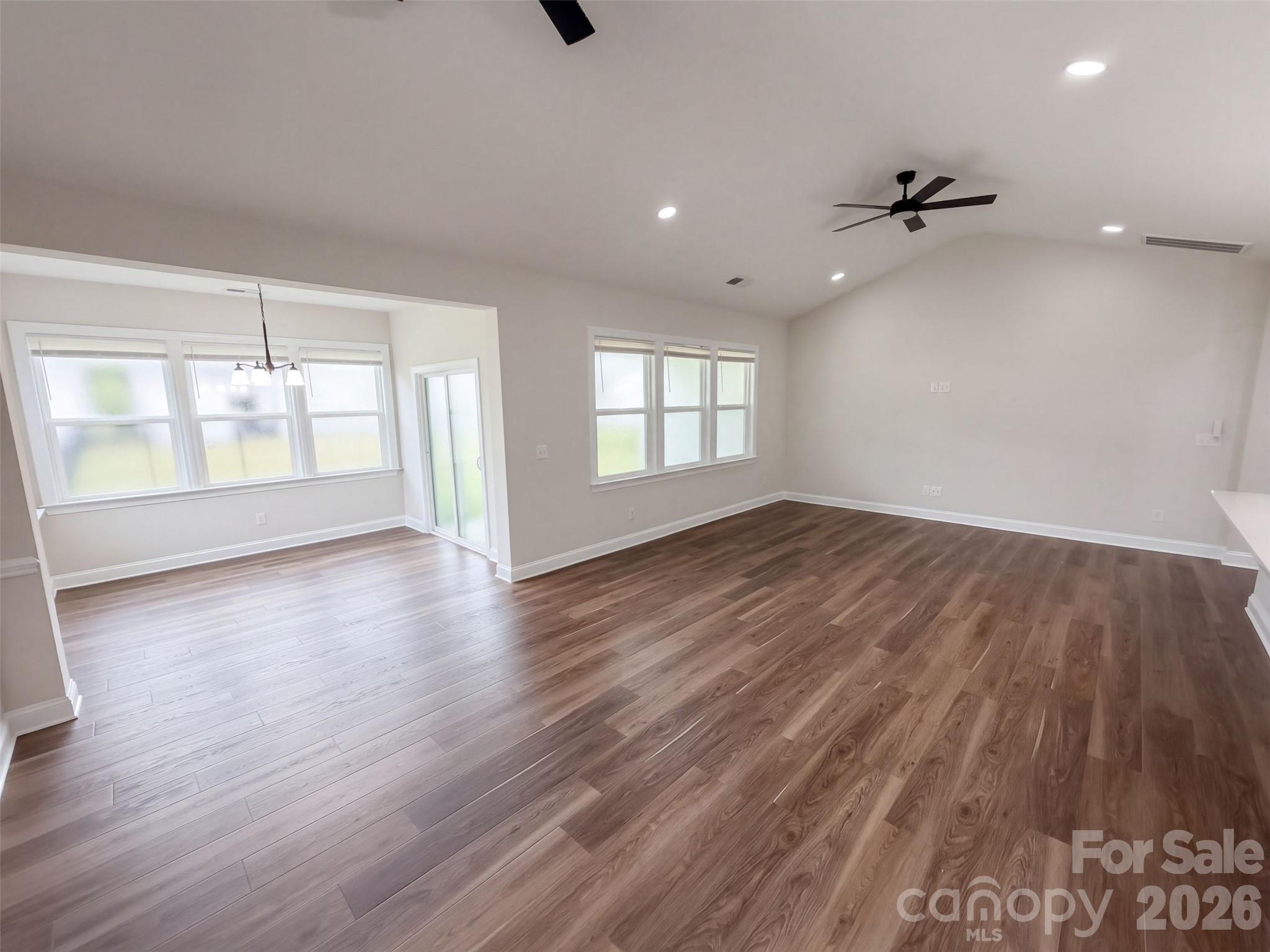 6109 Balham Court