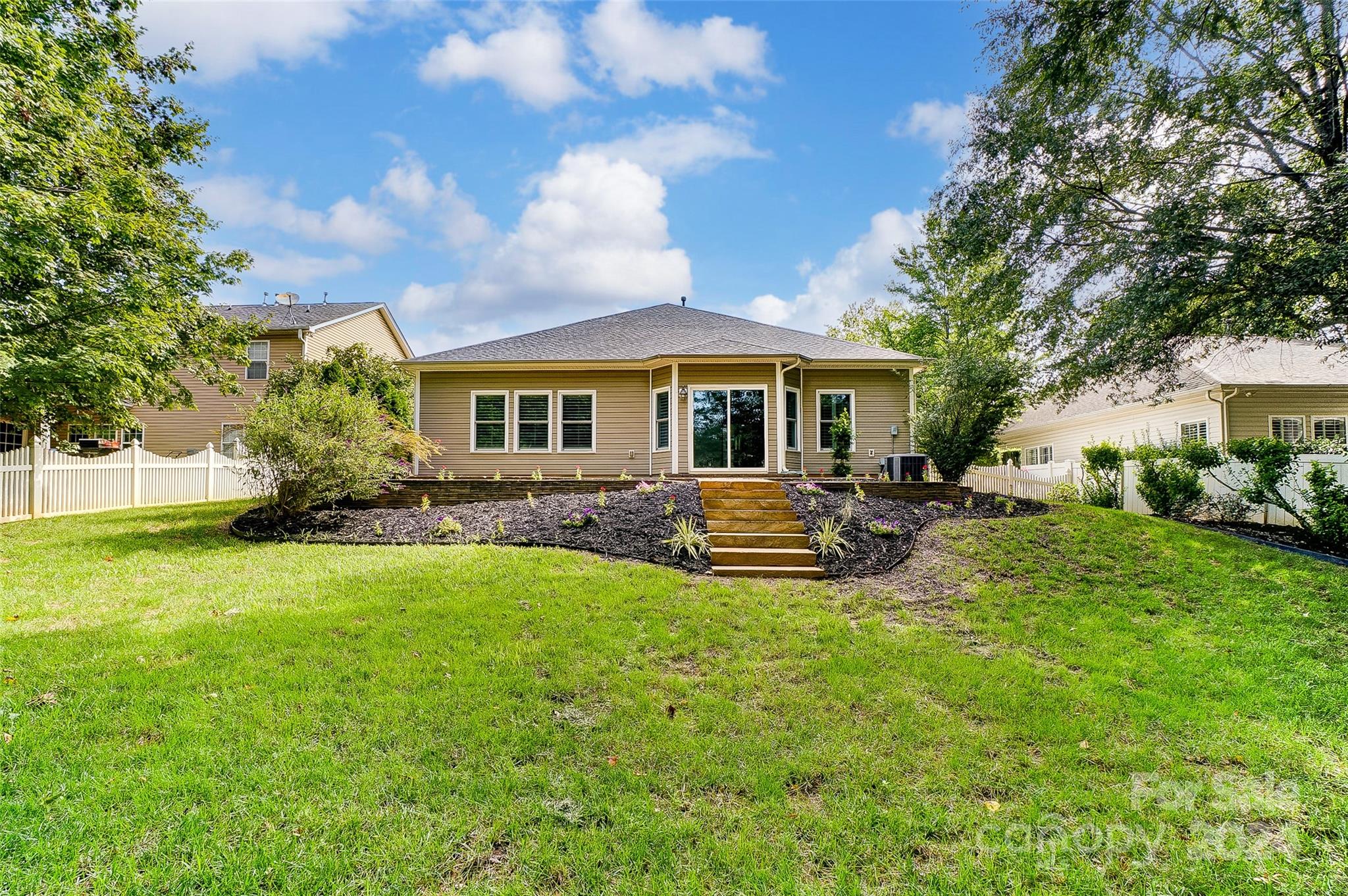 Madison Green - Residential