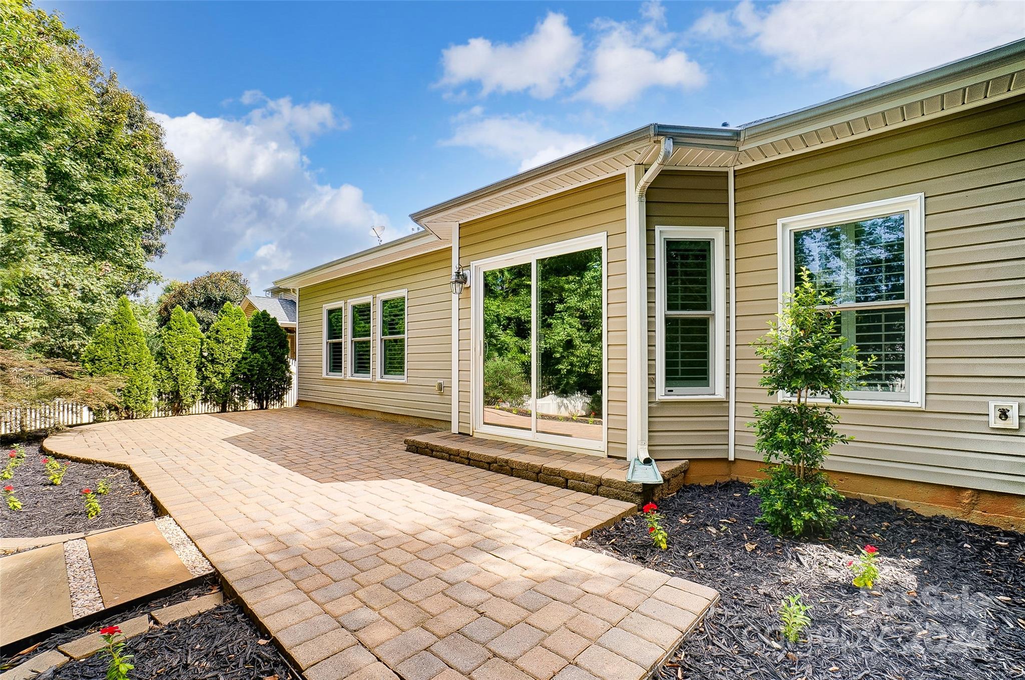 Madison Green - Residential