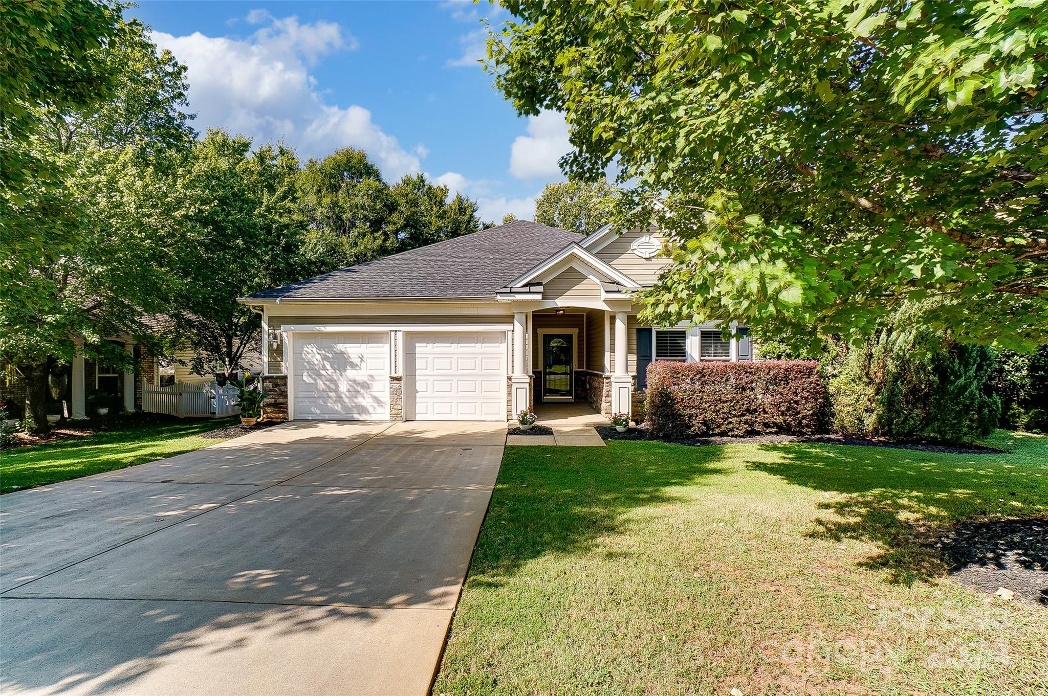 Madison Green - Residential