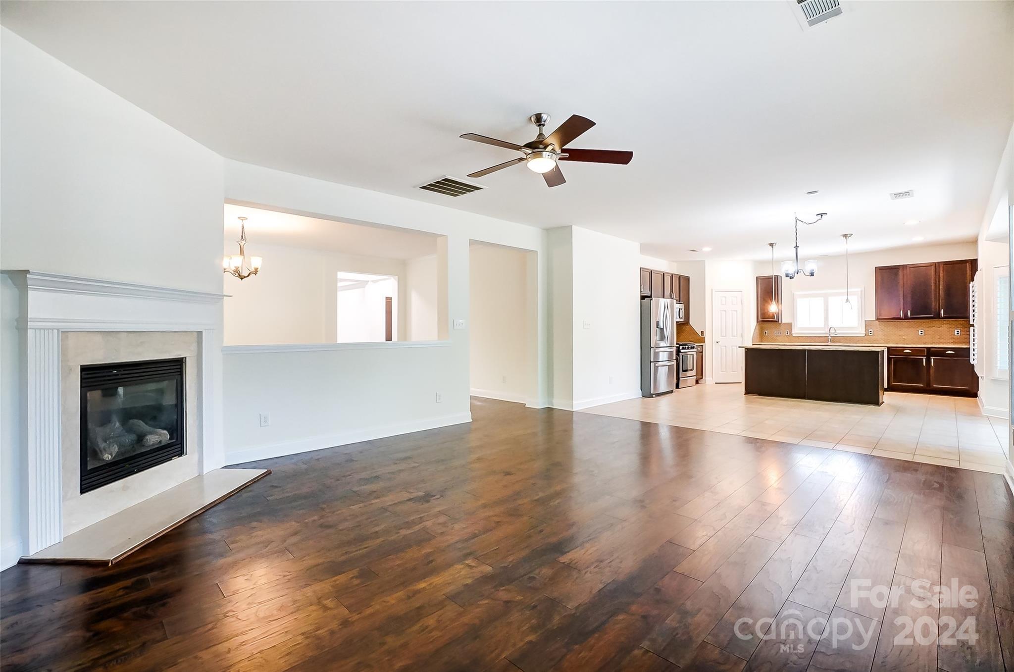 Madison Green - Residential