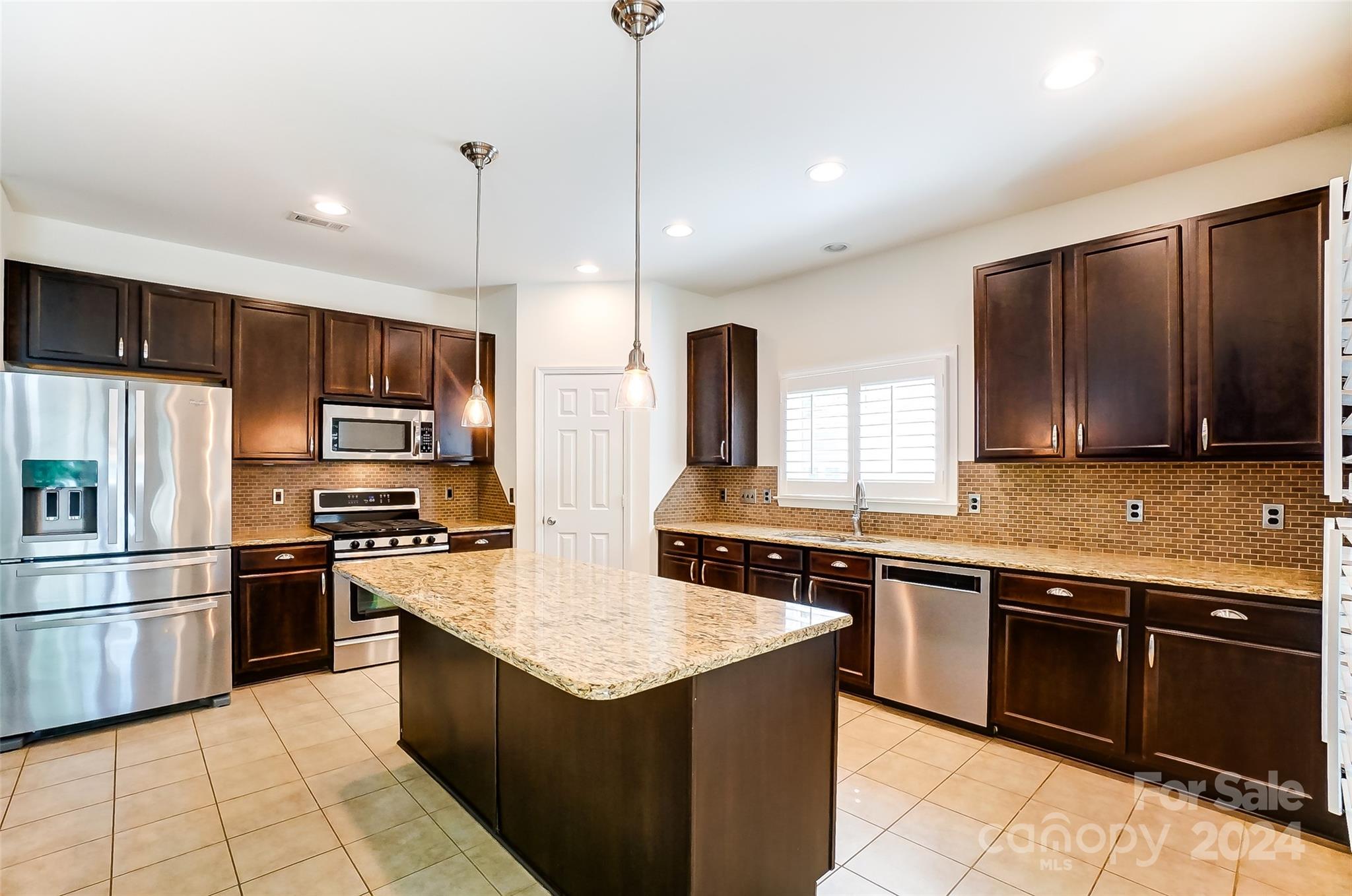 Madison Green - Residential