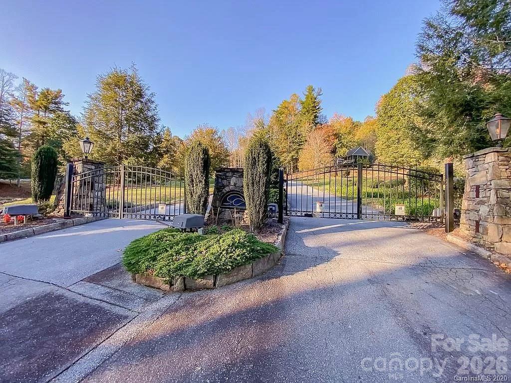 215 Crossvine Trail 11