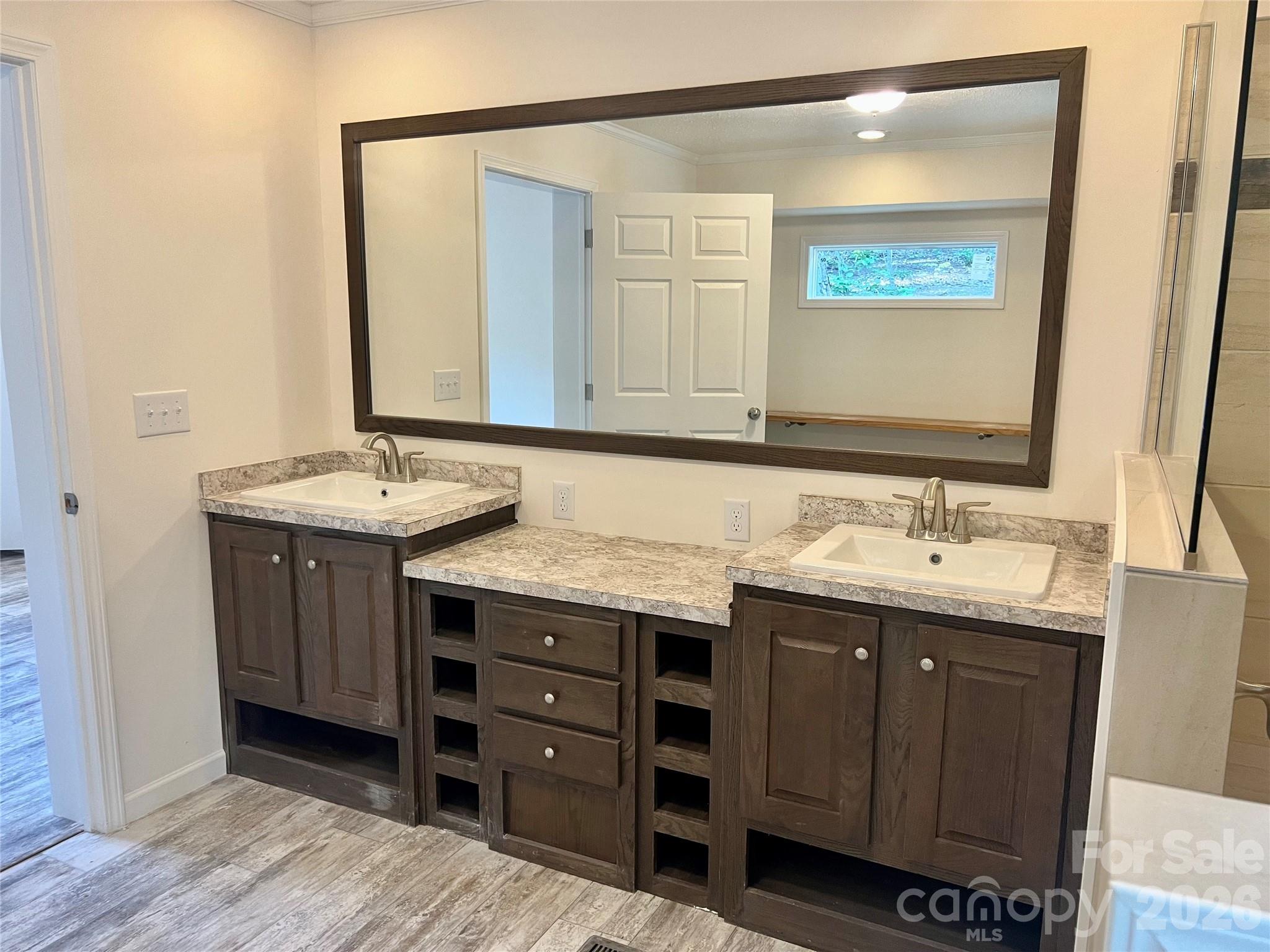 Plank Estates - Residential