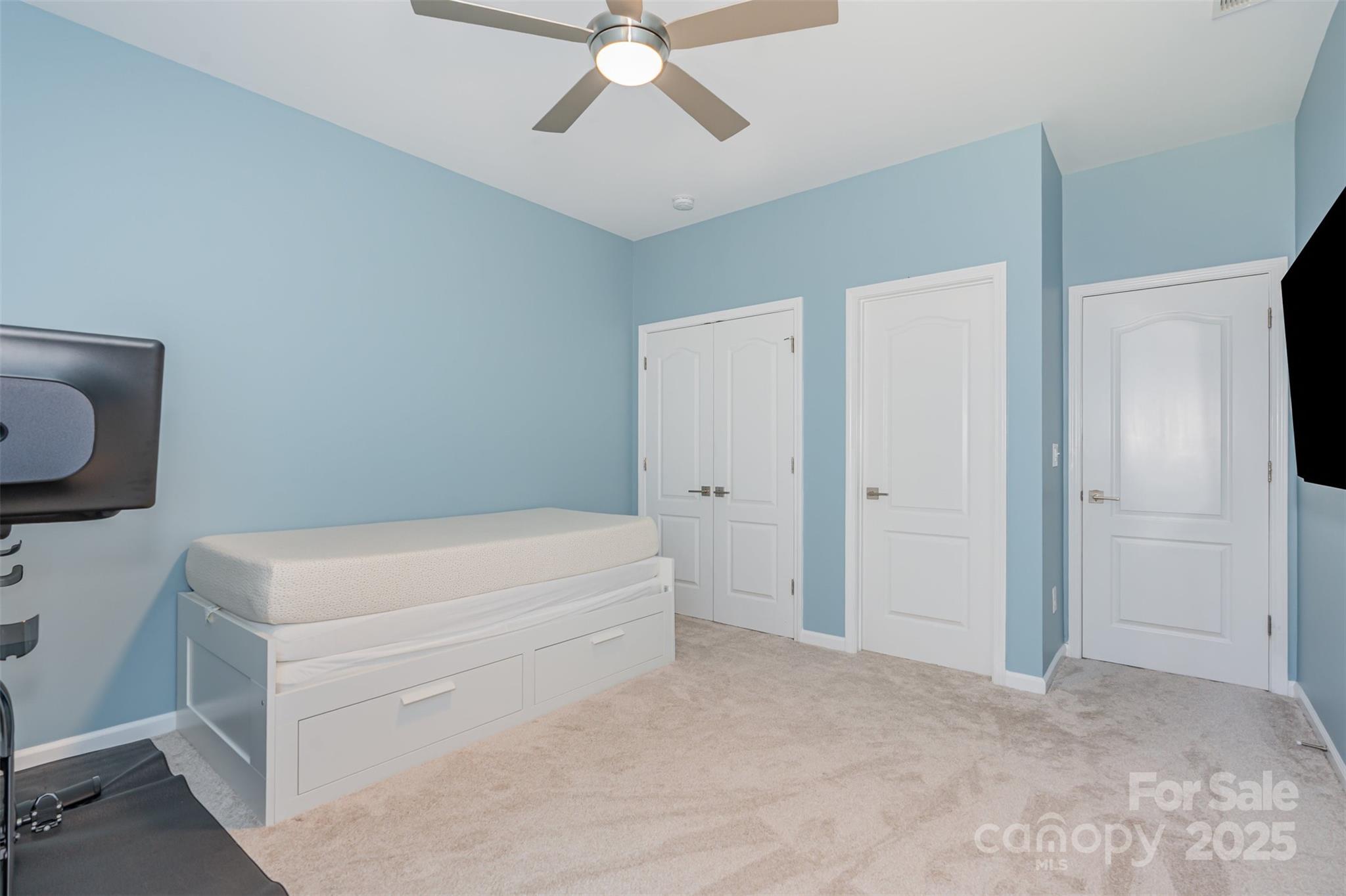 Chateau - Residential