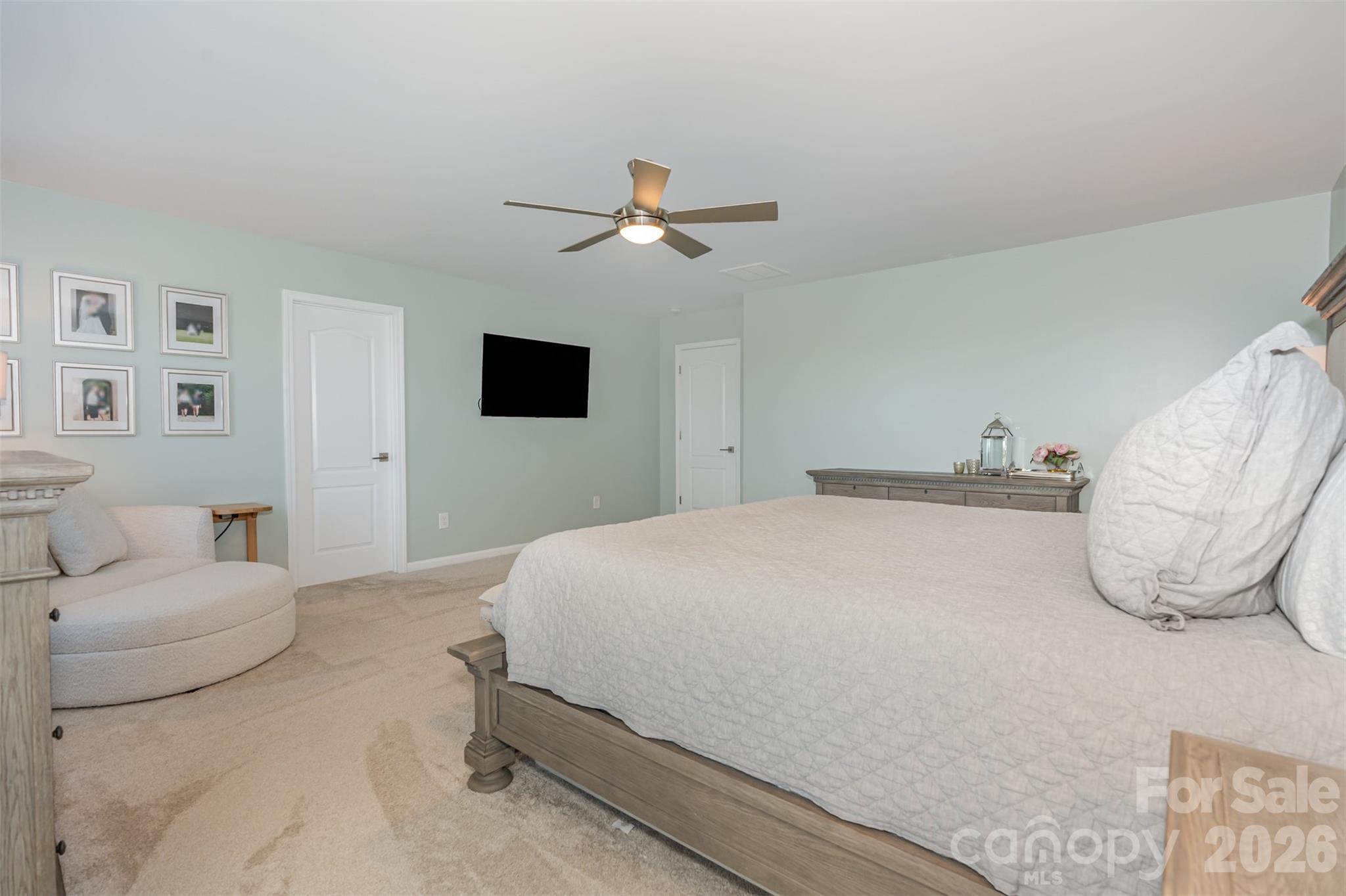 Chateau - Residential