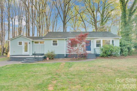 2926 Palm Avenue Charlotte NC 28205