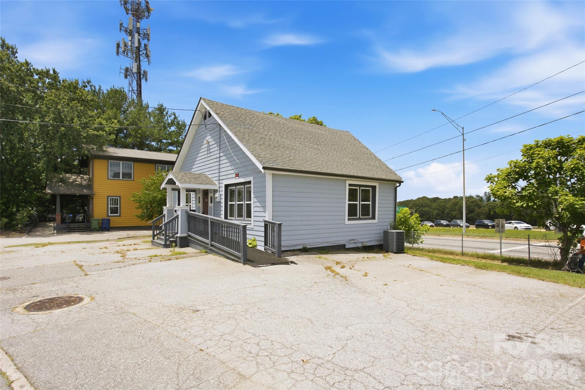 295 W Haywood Street