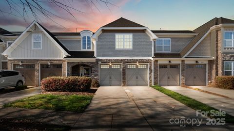8534 Loxton Circle Charlotte NC 28214