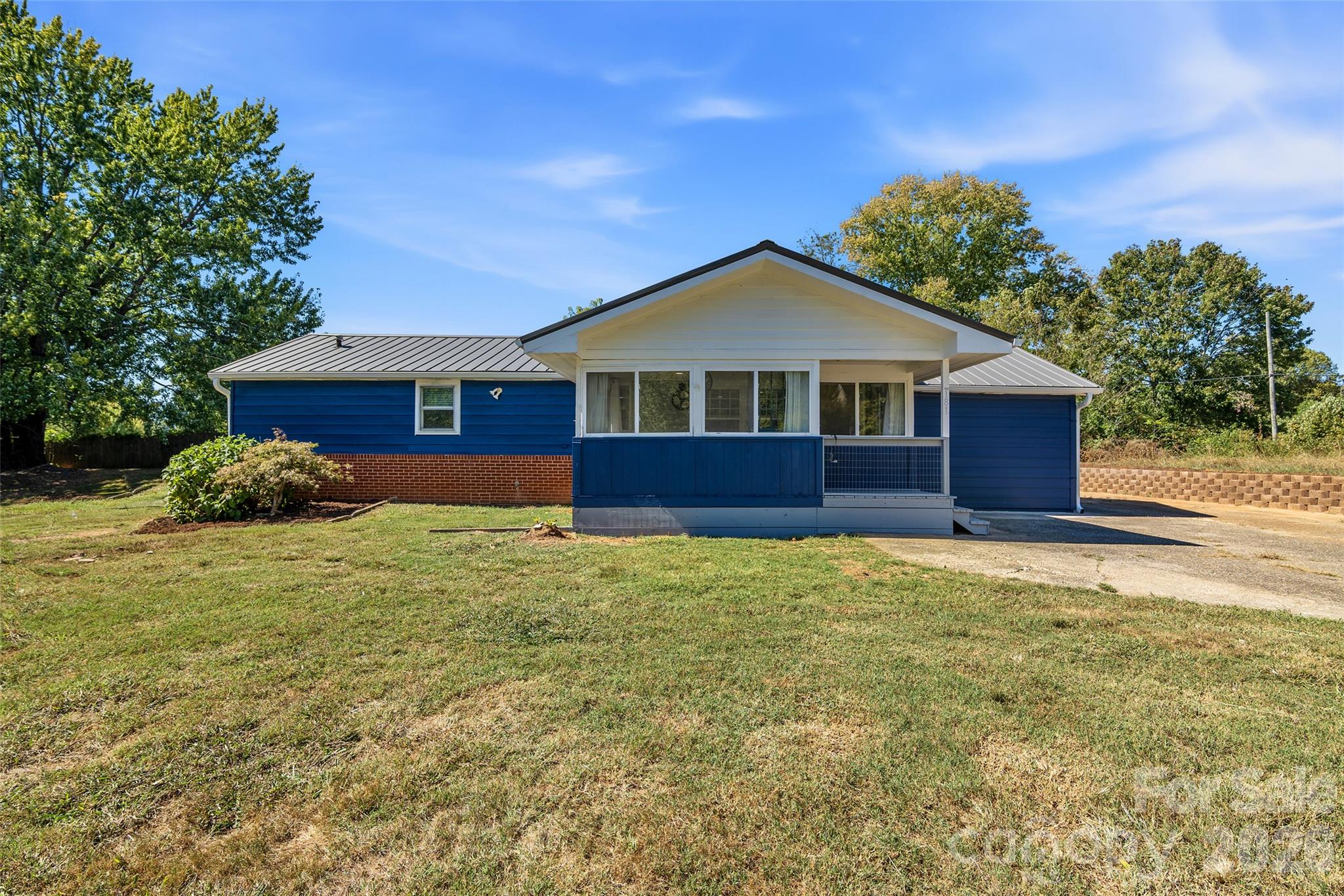 181 Moody Avenue