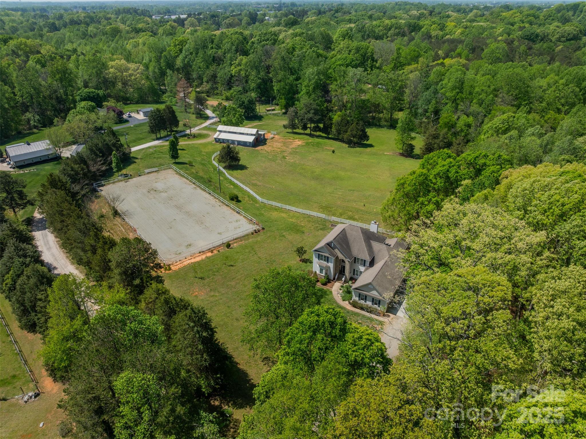 228 Red Dog Drive